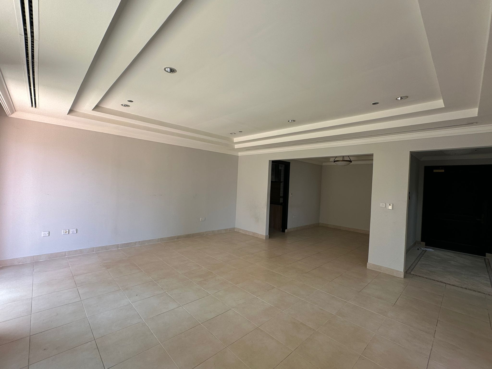 3BHK WITH MAID'S ROOM | MARINA VIEW | LARGE TERRACE