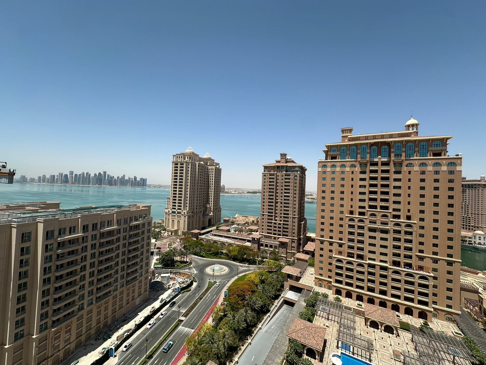 SEMI FURNISHED 1BR | 2 MONTHS FREE | PORTO ARABIA